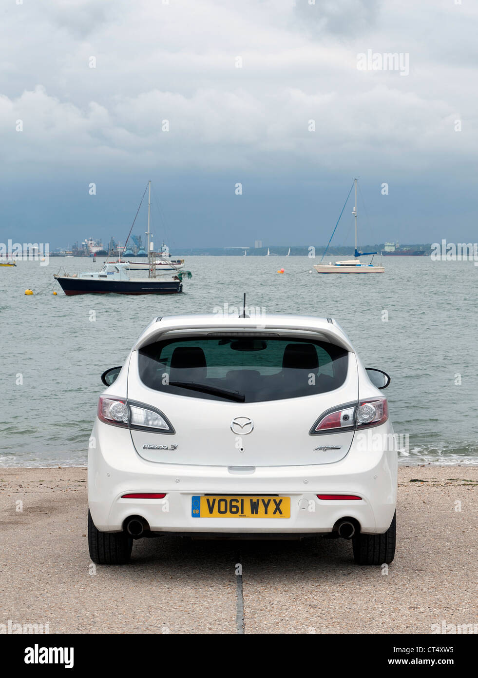 White mazda 3 hi-res stock photography and images - Alamy