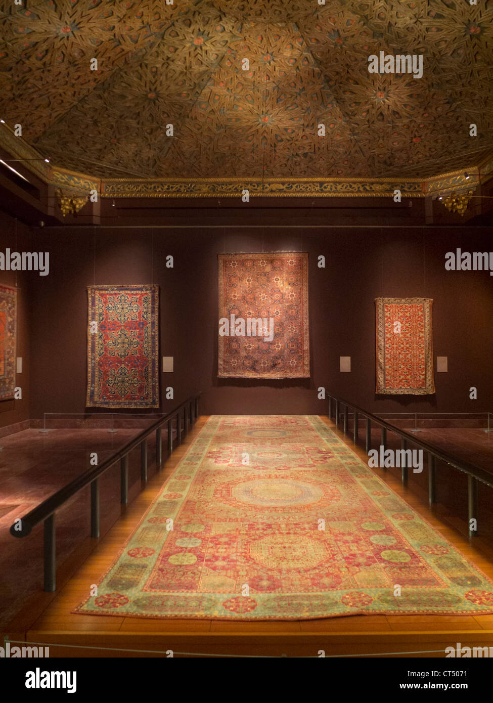 Metropolitan Museum of Art in Manhattan New York city Stock Photo Alamy