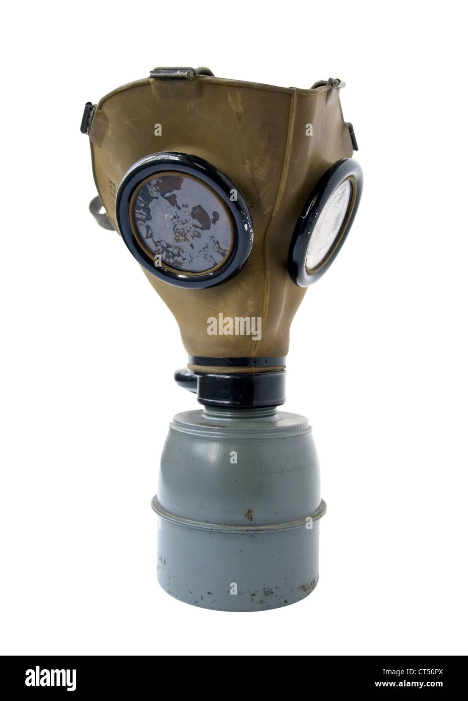 Ww2 gas mask hi-res stock photography and images - Alamy