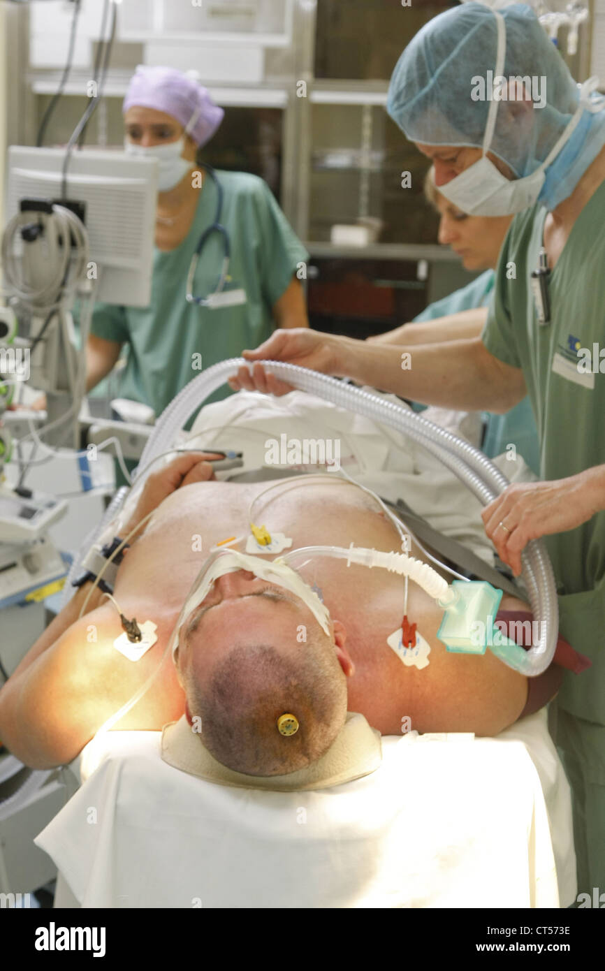 GENERAL ANESTHESIA Stock Photo Alamy