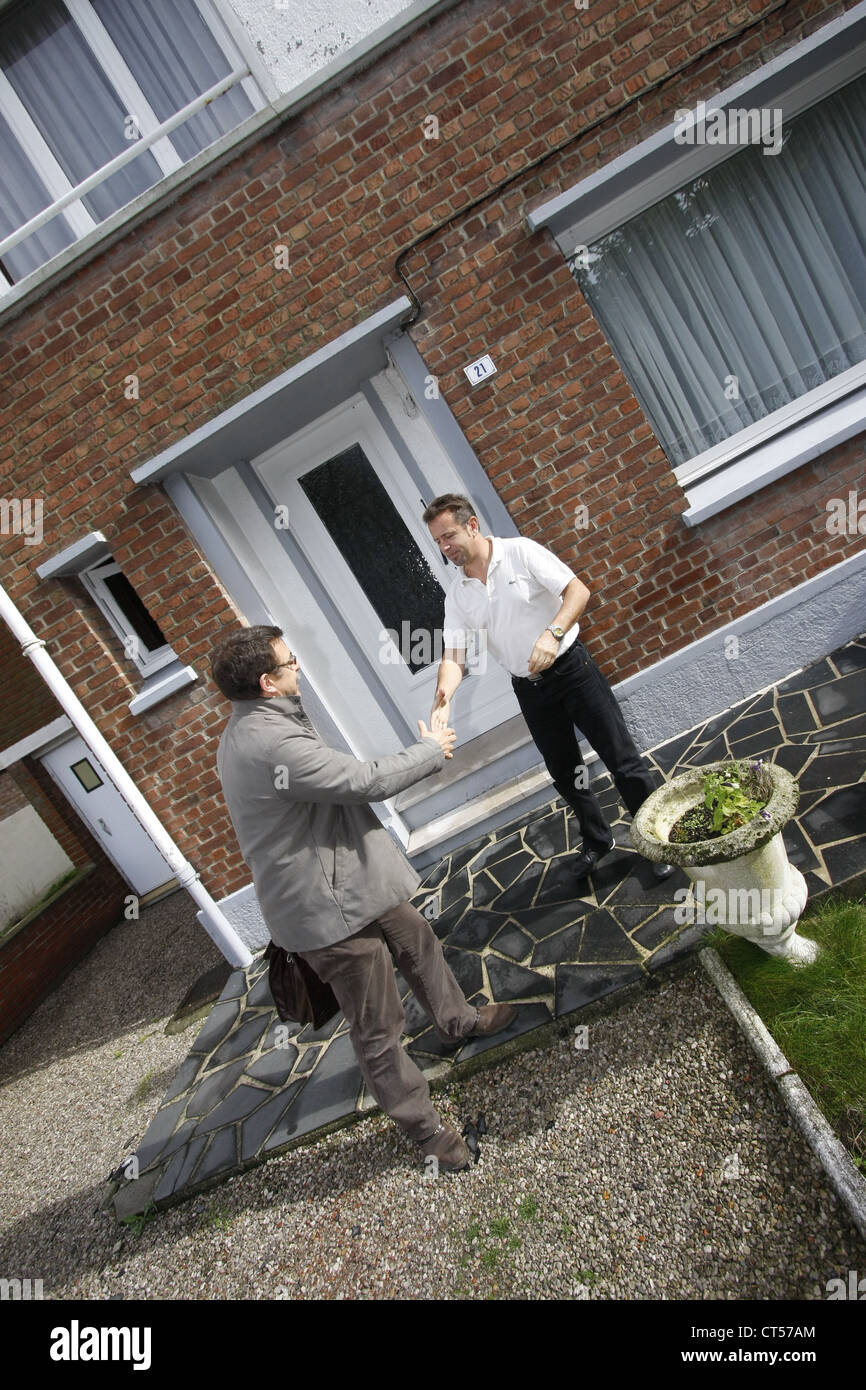 Visit old person care home outside hi-res stock photography and images ...