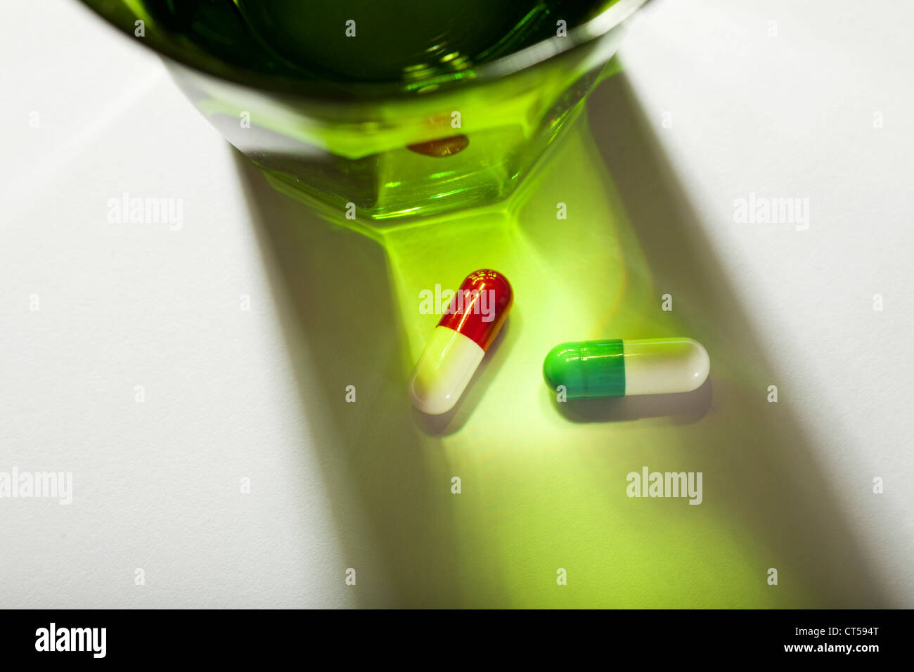 A CAPSULEFORM DRUG Stock Photo Alamy