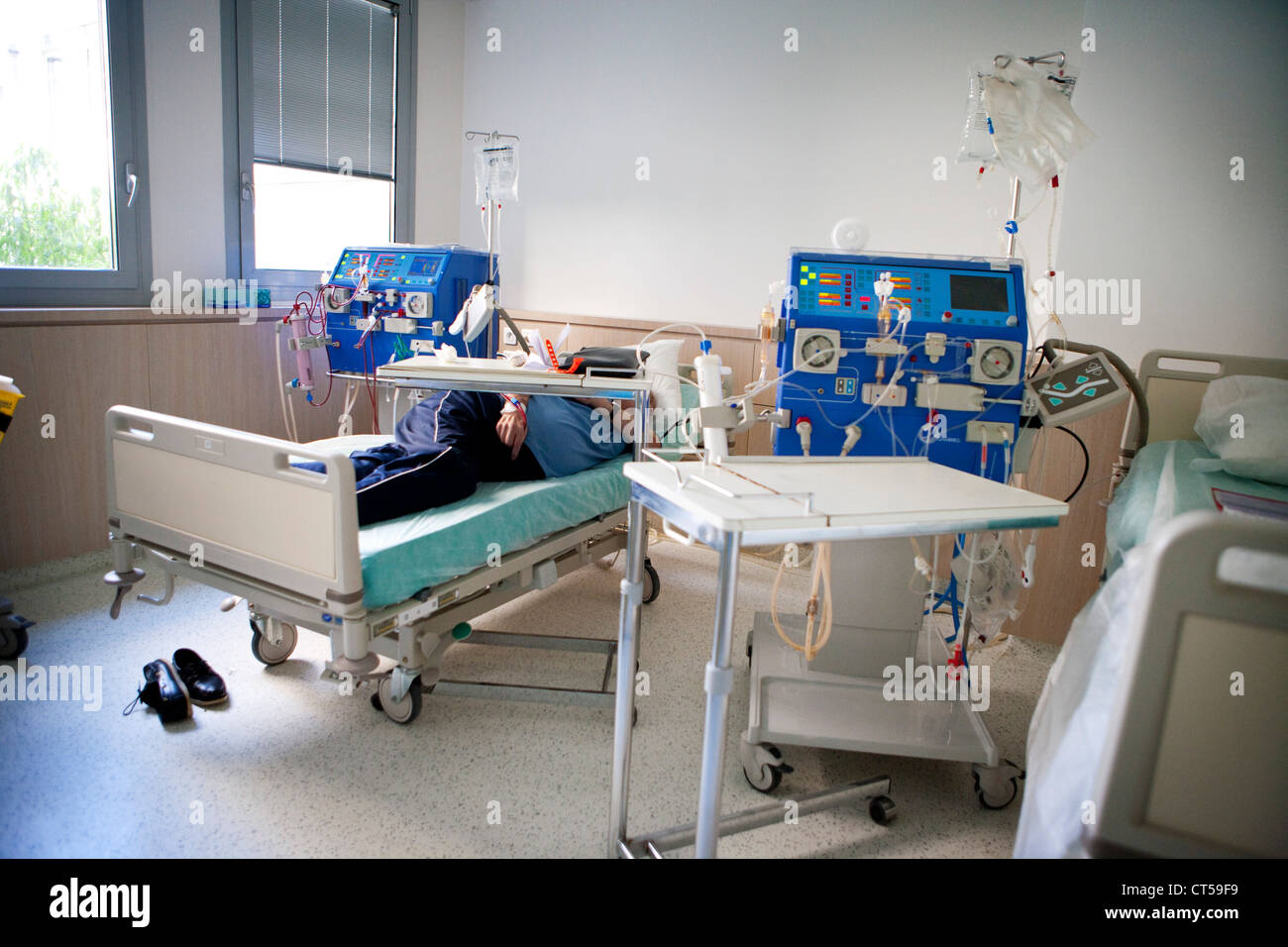 HEMODIALYSIS, ELDERLY PERSON Stock Photo - Alamy