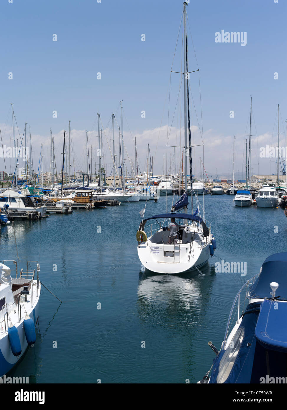 dh Larnaca Marina LARNACA CYPRUS Larnaka marina yacht sailor leaving leisure boats mooring jetties Stock Photo
