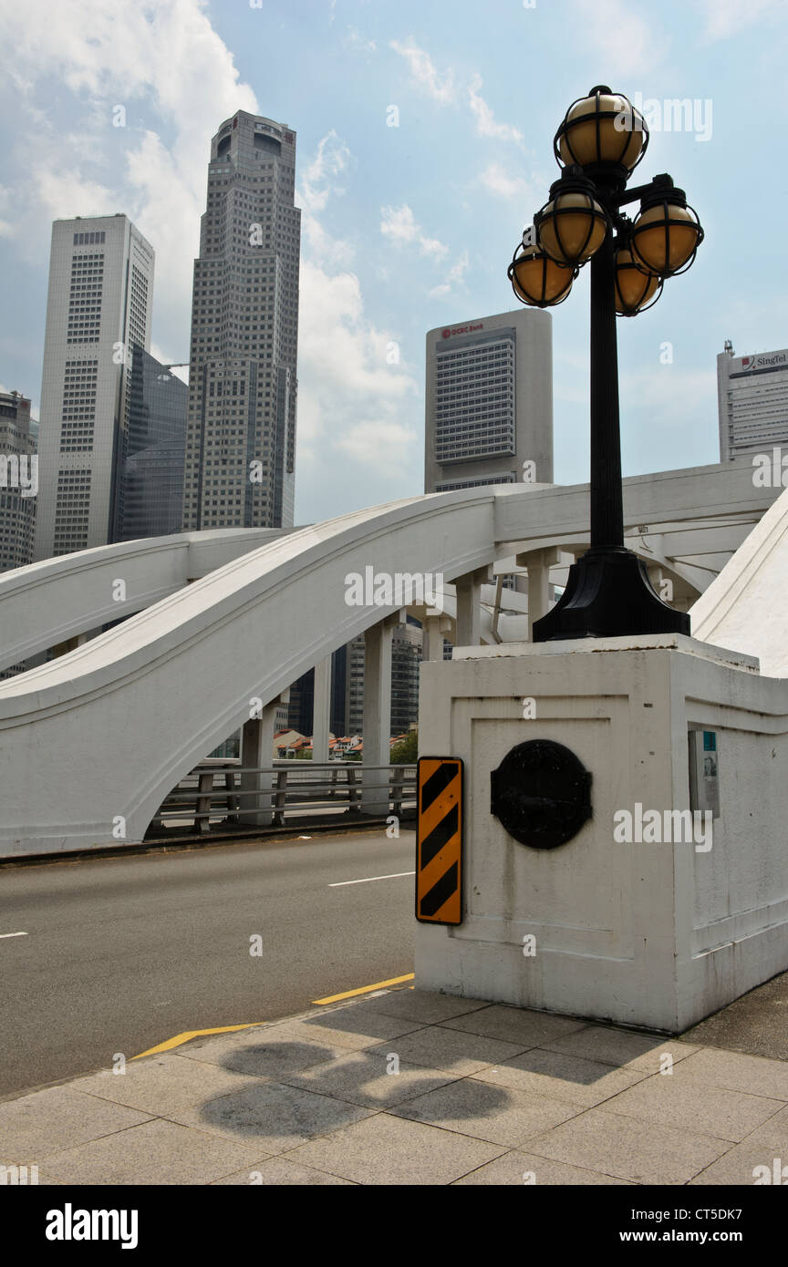 Elgin Bridge with skyscrapers in the distance, Singapore, Southeast Asia. Stock Photo