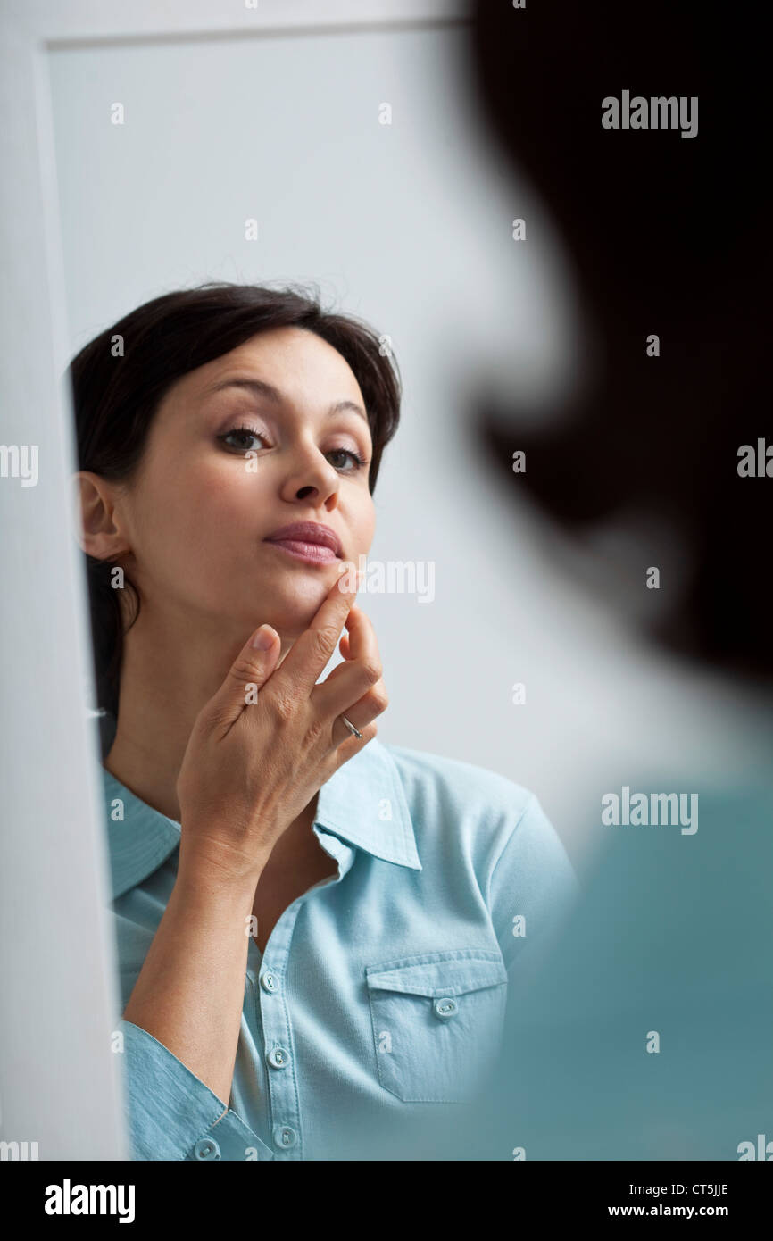 WOMAN WITH MIRROR Stock Photo Alamy