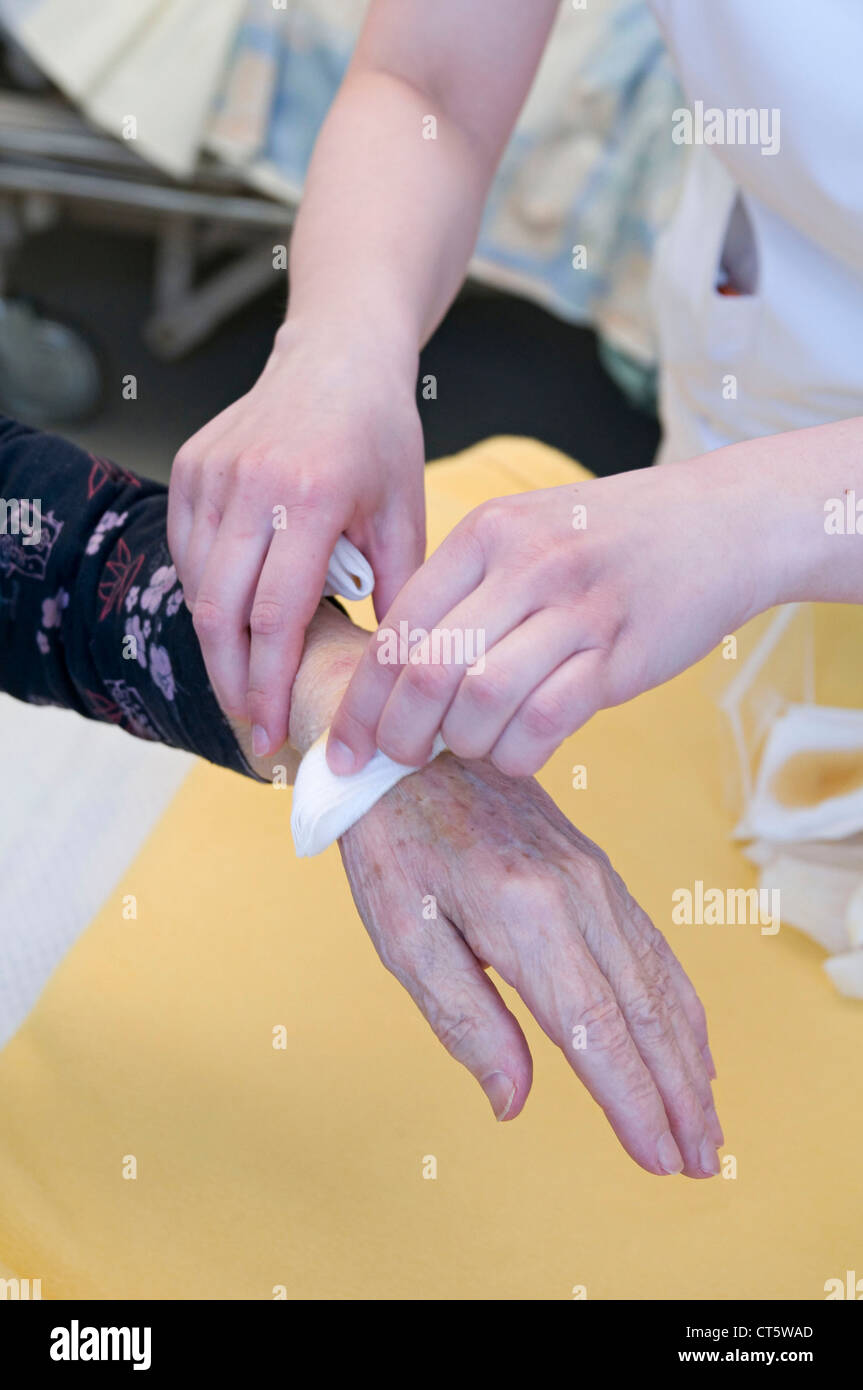 NURSE DISPENSING CARE Stock Photo Alamy