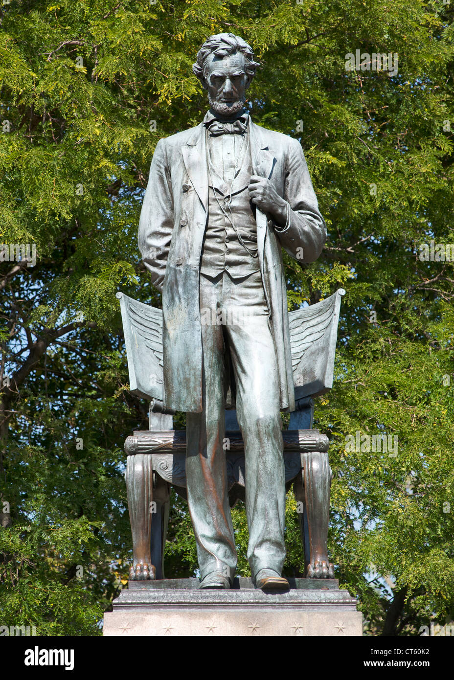 Standing Lincoln, a bronze statue by Augustus Saint-Gaudens in Lincoln Park in Chicago, Illinois, USA. Stock Photo