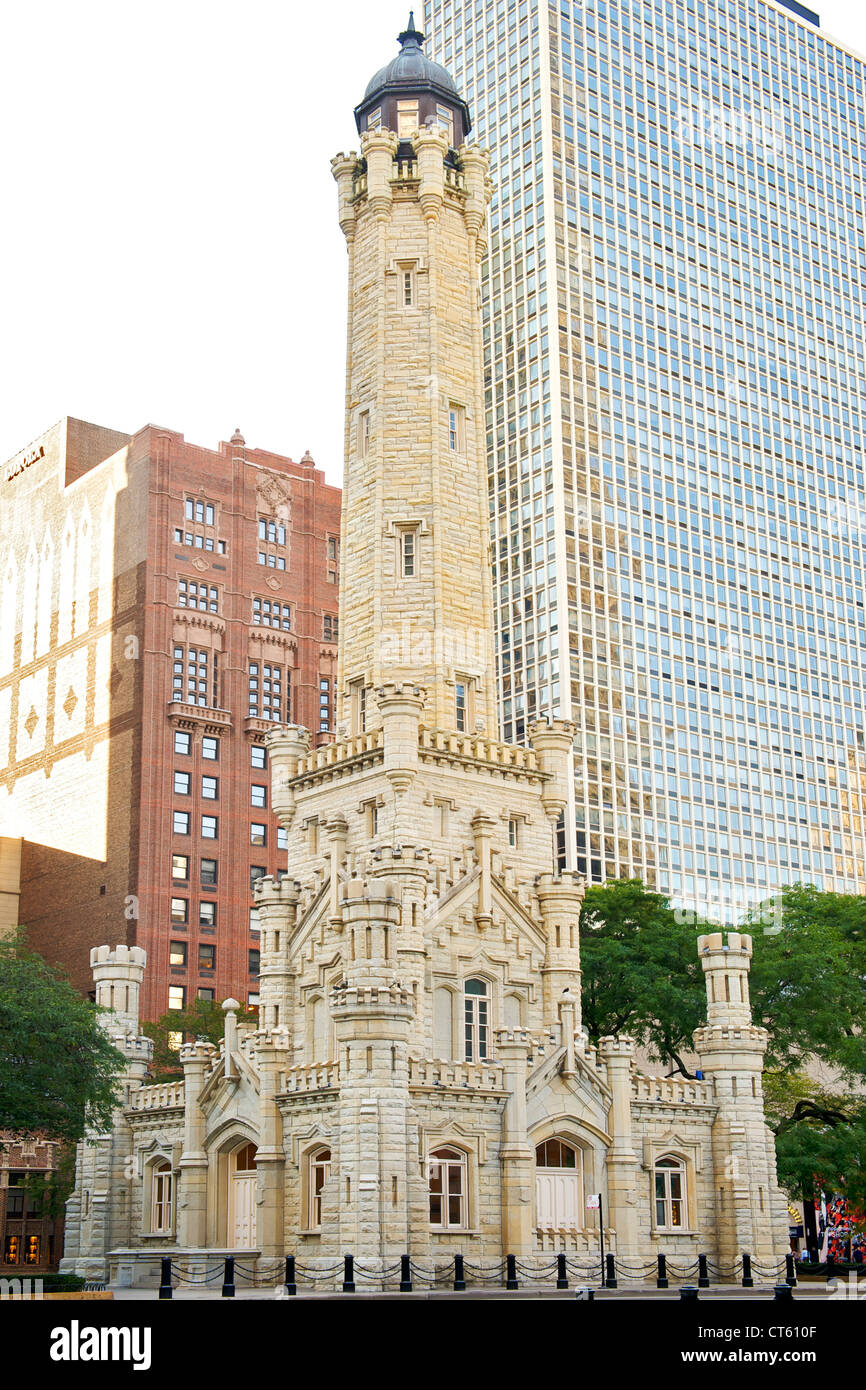 Old chicago water tower hires stock photography and images Alamy
