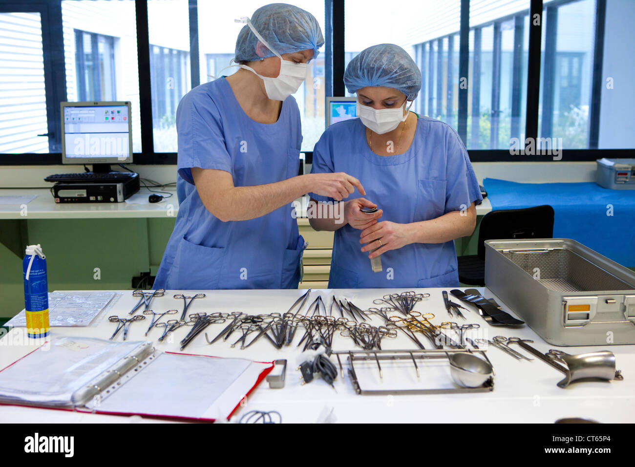 Sterilization Instruments Stock Photos & Sterilization Instruments ...