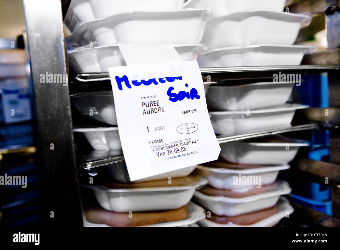 Best before food best before food label labels hires stock photography