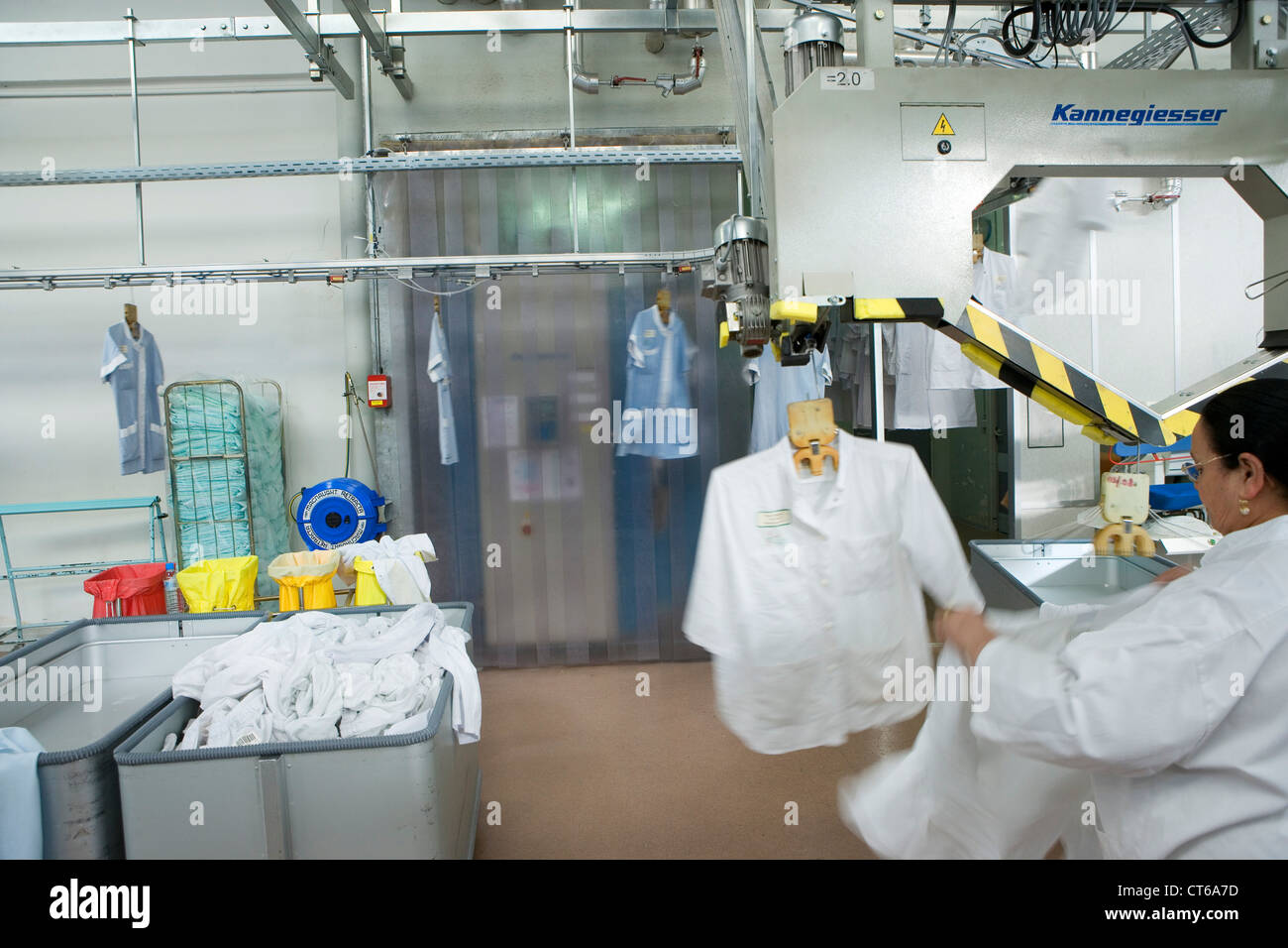 Hospital Laundry Stock Photos & Hospital Laundry Stock Images Alamy