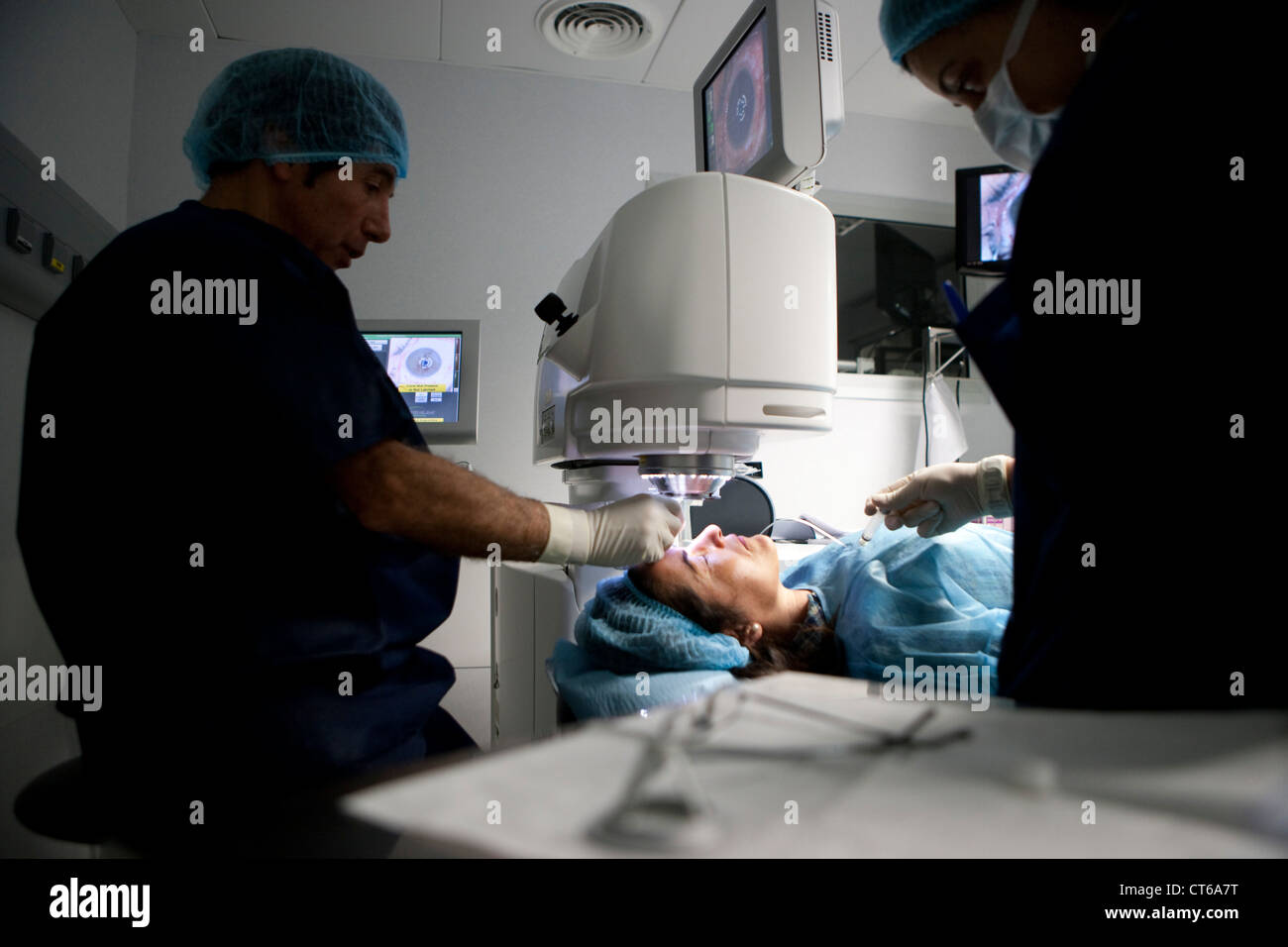 Lady laser eye surgery hires stock photography and images Alamy
