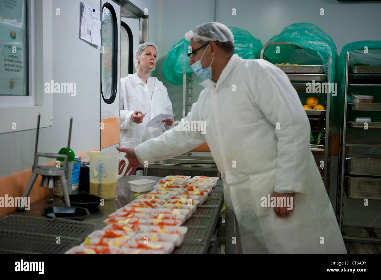 Kitchen staff preparation hospital hires stock photography and images