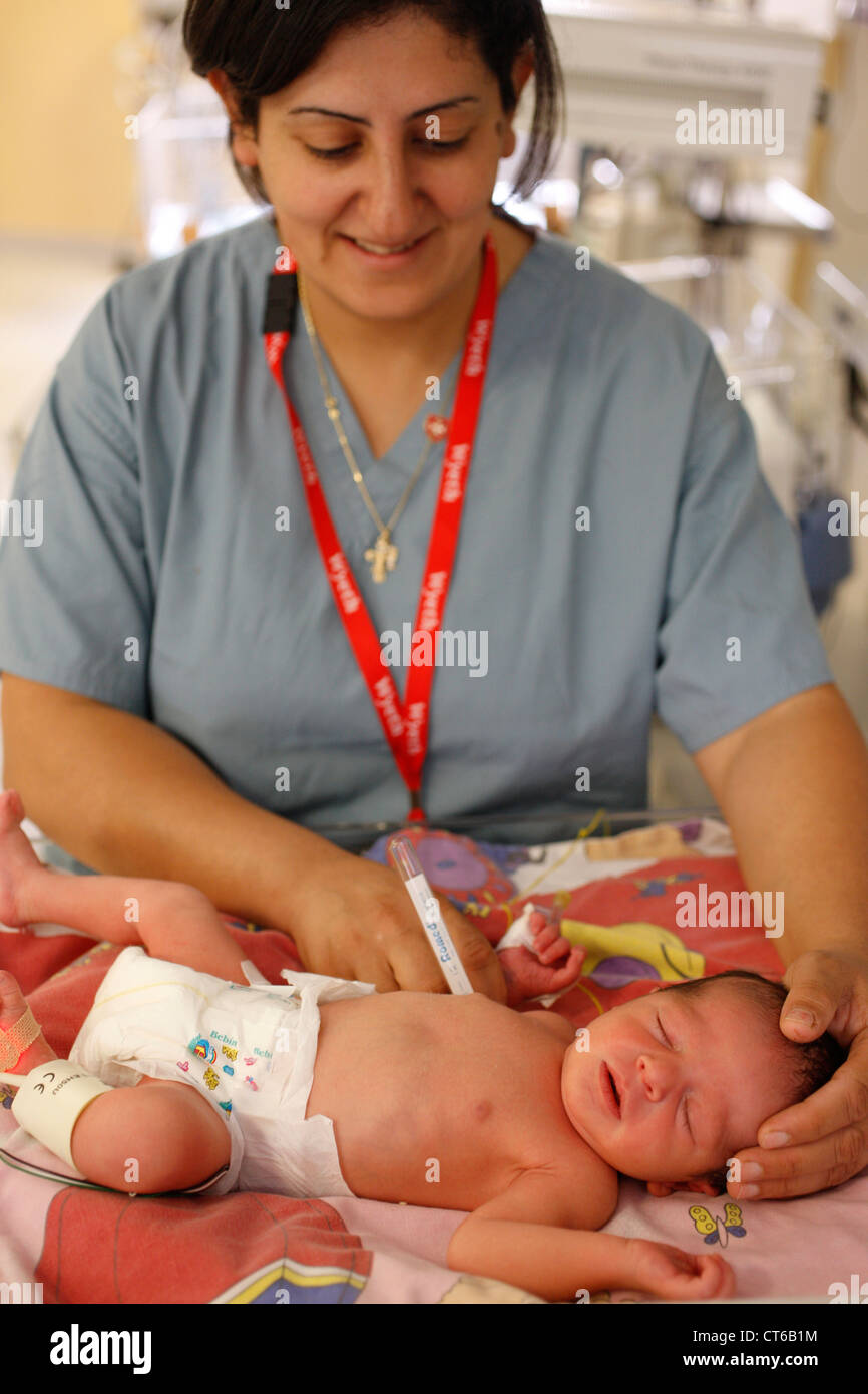 TEMPERATURE, PREMATURE BABY Stock Photo