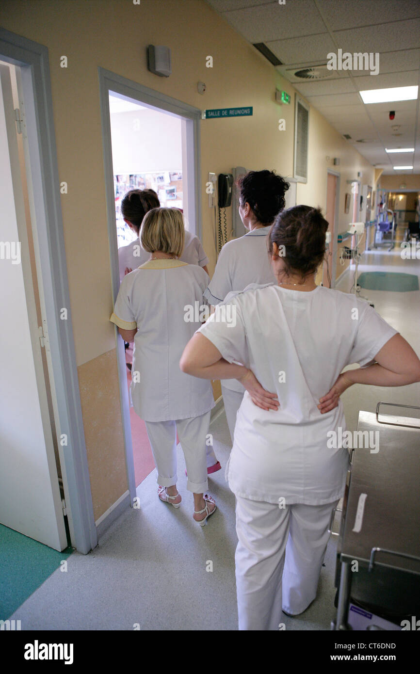 Rear view hospital de hi-res stock photography and images - Alamy