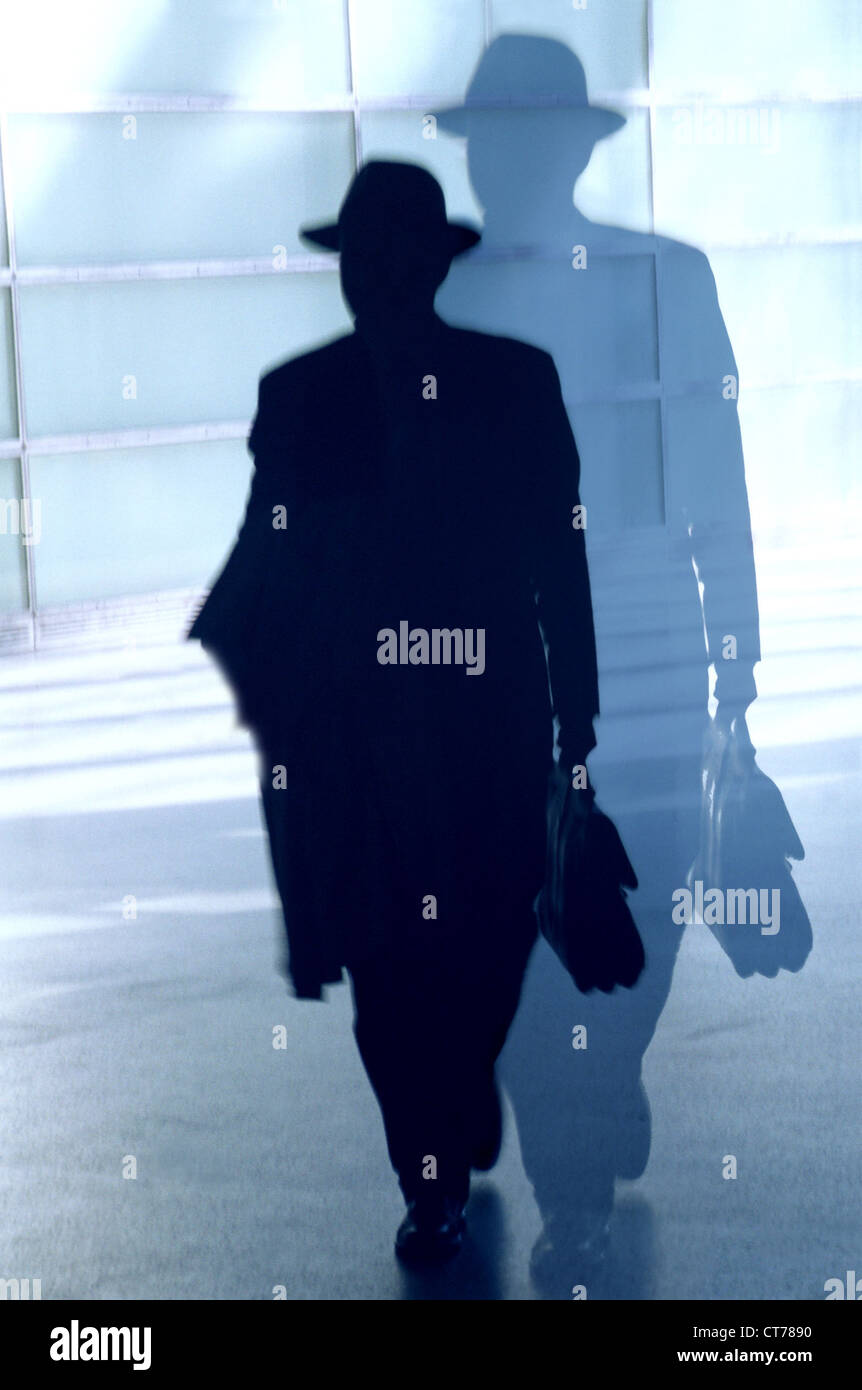 Man wearing hat silhouette hi-res stock photography and images - Alamy