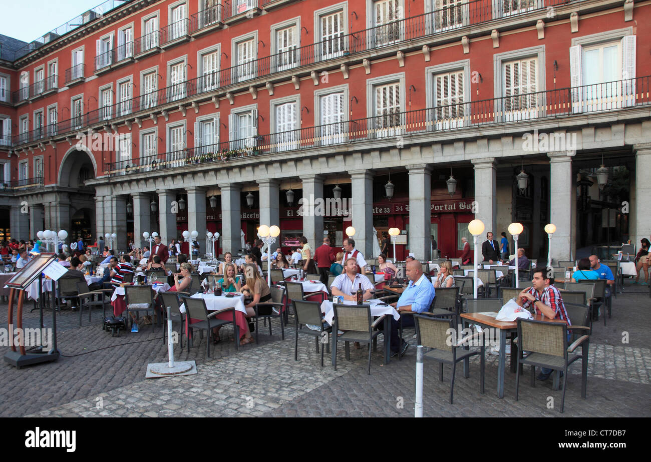 Plaza mayor madrid restaurant hi-res stock photography and images - Alamy