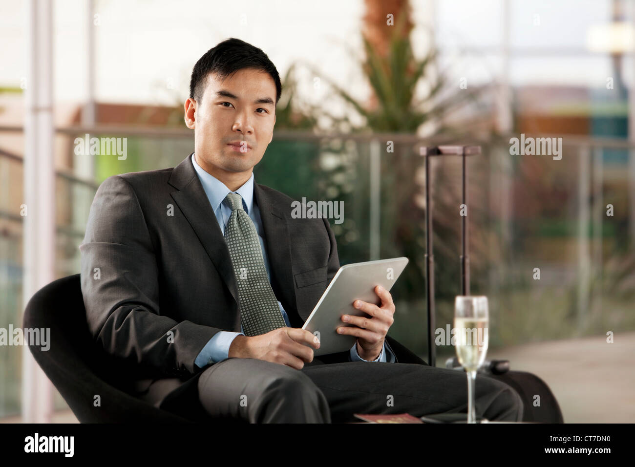 Ess internet hi-res stock photography and images - Alamy