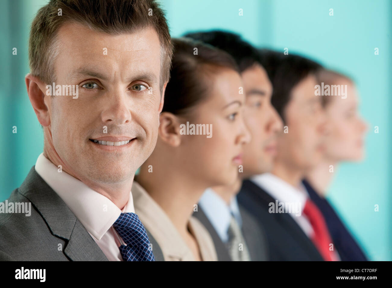 Multi racial businesspeople hi-res stock photography and images - Alamy