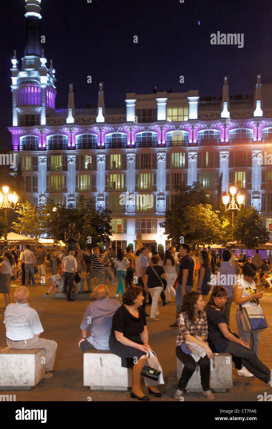 Spain, Madrid, Plaza de Santa Ana, nightlife, people, Stock Photo