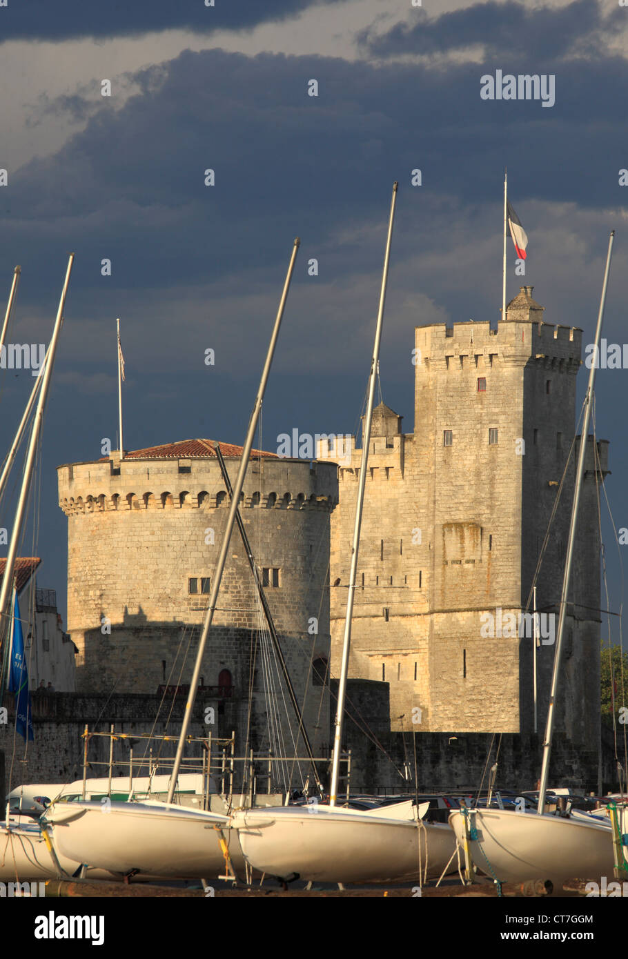France, Poitou-Charentes, La Rochelle, towers, sailboats, Stock Photo