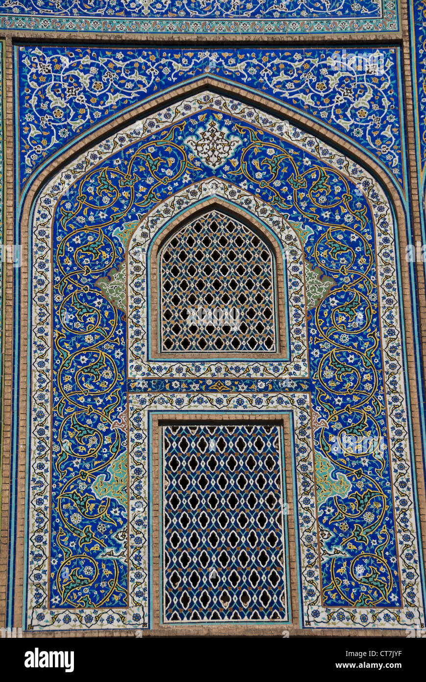 Detail of the ceramic mosaic in one of the windows of the Masjid-i Sheikh Lotfallah, Esfahan, Iran Stock Photo