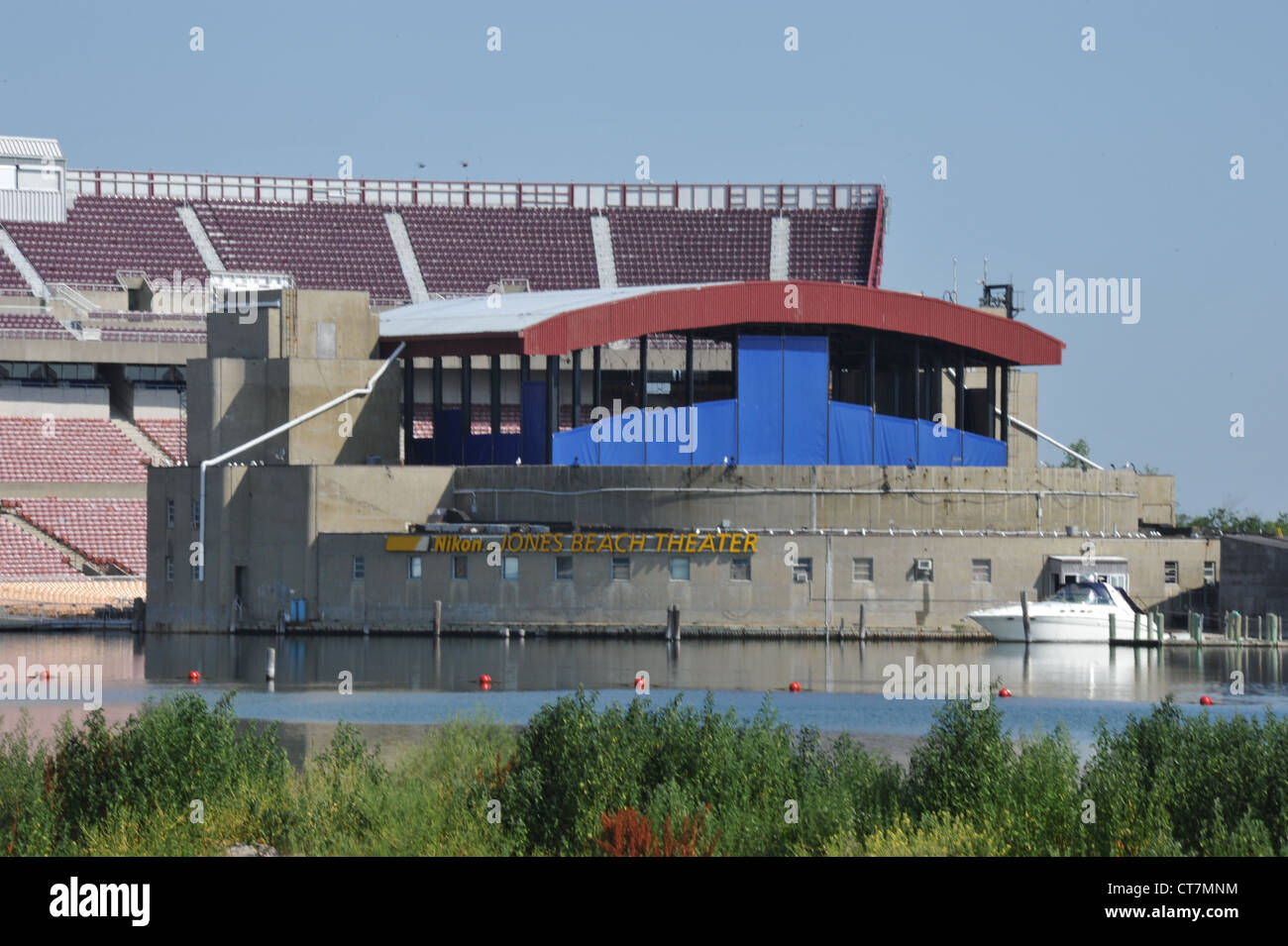 Nikon Jones Beach Theater Stock Photo - Alamy