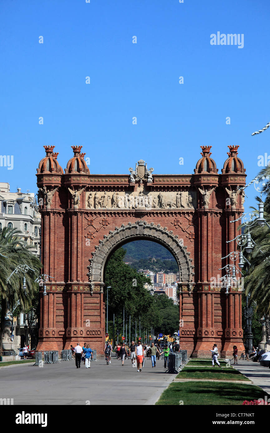 Spain, Catalonia, Barcelona, Arc de Triomf, people Stock Photo Alamy