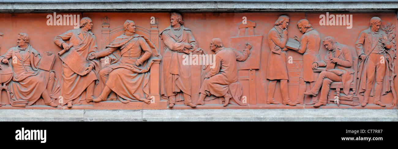 Berlin, Germany. Rotes Rathaus / Red Town Hall. Hermann (Friedrich Waesemann: 1861-69) Façade detail - Terracotta relief frieze of Berlin's history Stock Photo