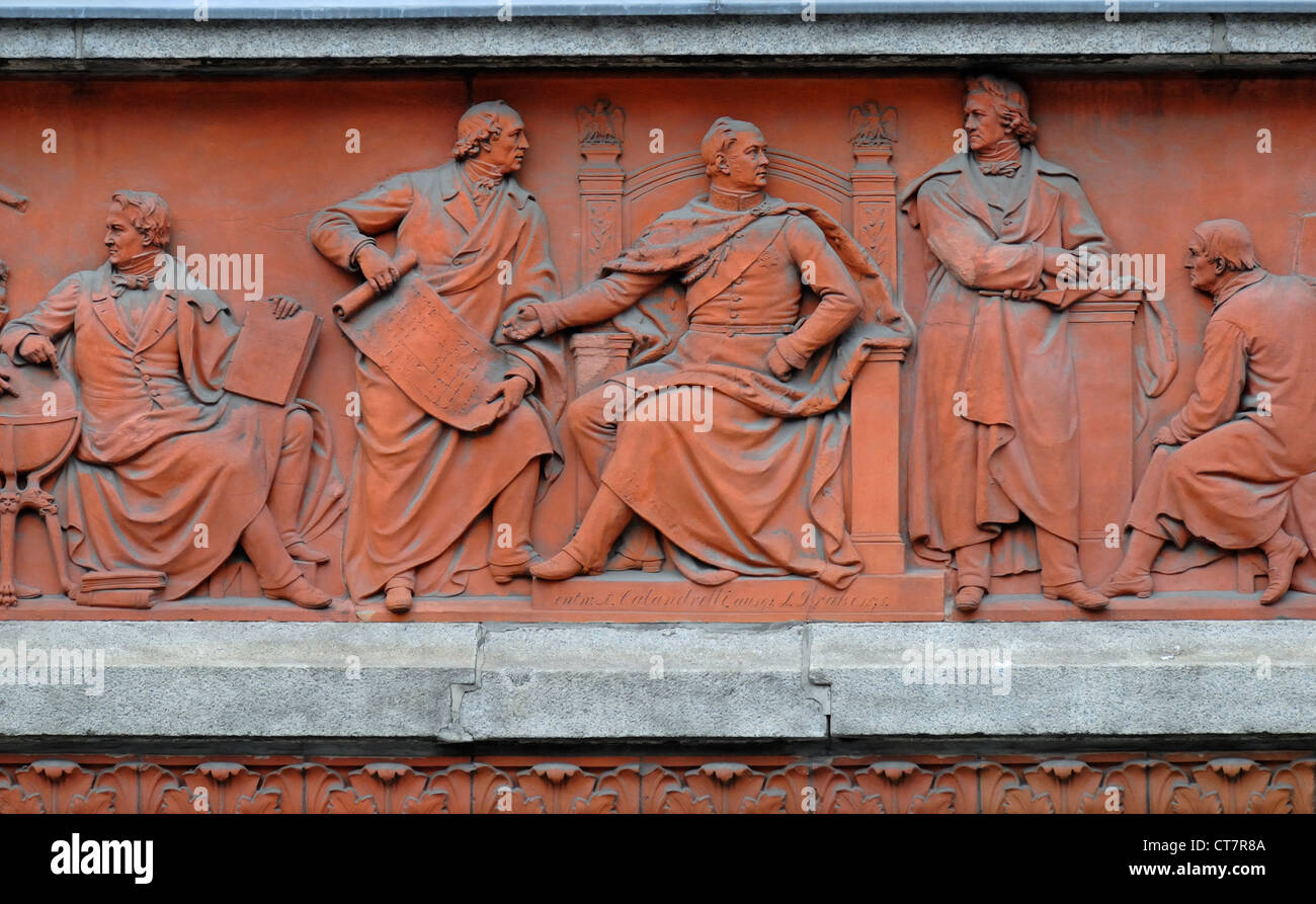 Berlin, Germany. Rotes Rathaus / Red Town Hall. Hermann (Friedrich Waesemann: 1861-69) Façade detail - Terracotta relief frieze of Berlin's history Stock Photo
