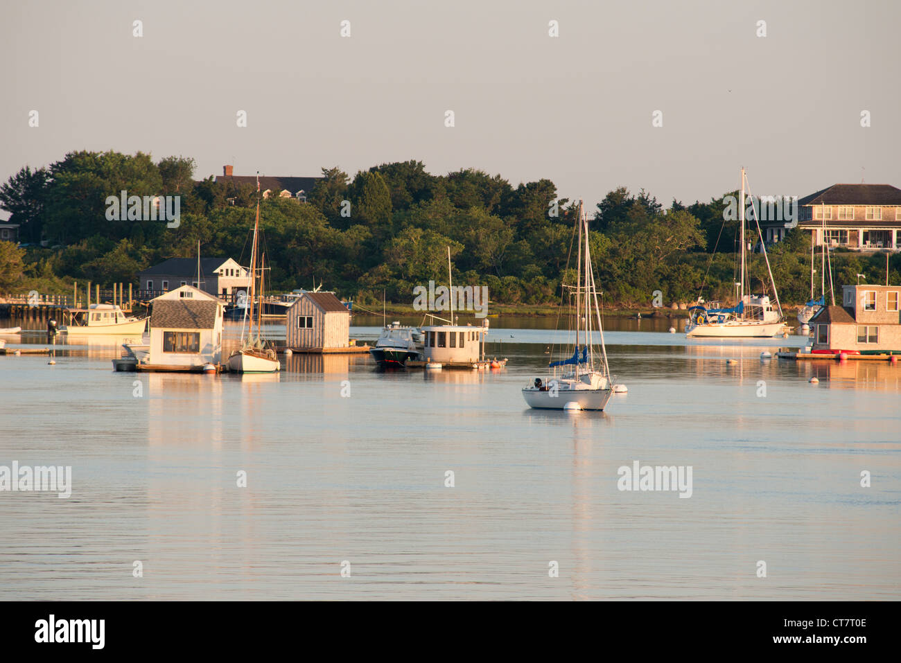 Massachusetts, WoodsHole. Idyllic WoodsHole harbor Stock Photo Alamy