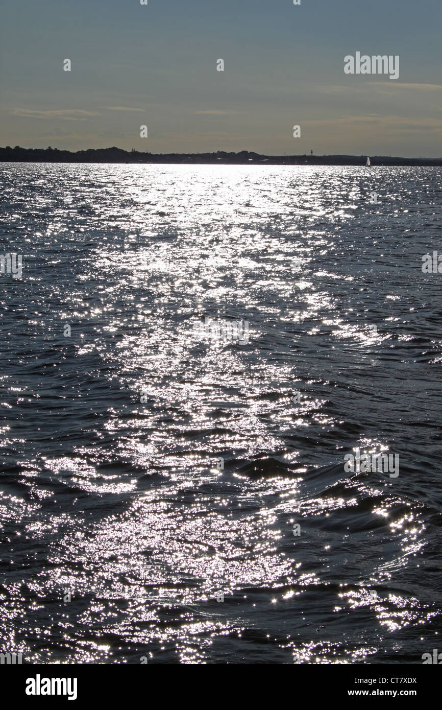 Sunlight shining on water hi-res stock photography and images - Alamy