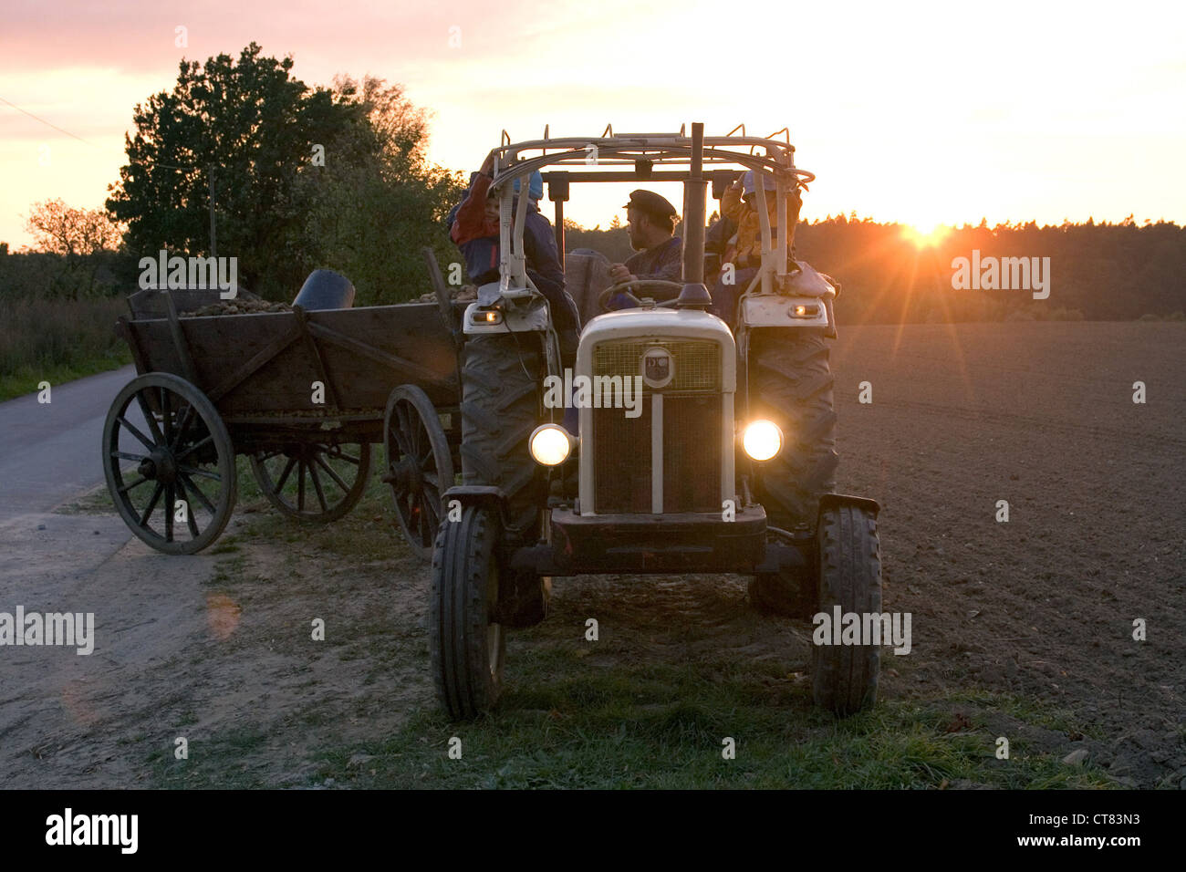 Ride experience hi-res stock photography and images - Alamy