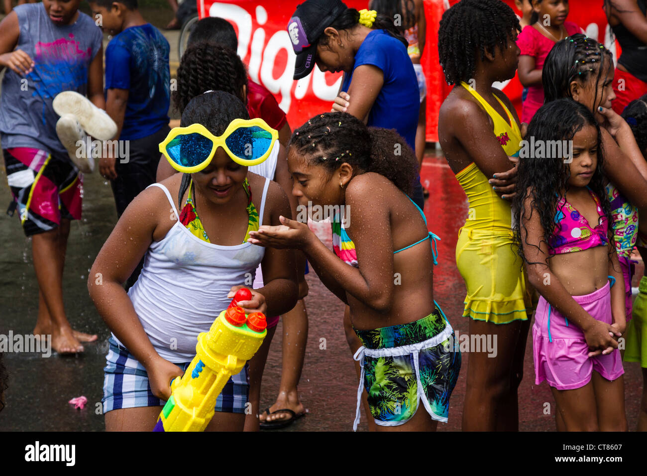 Panamanian Carnival tradition of the "mojaderas" or "getting drenched