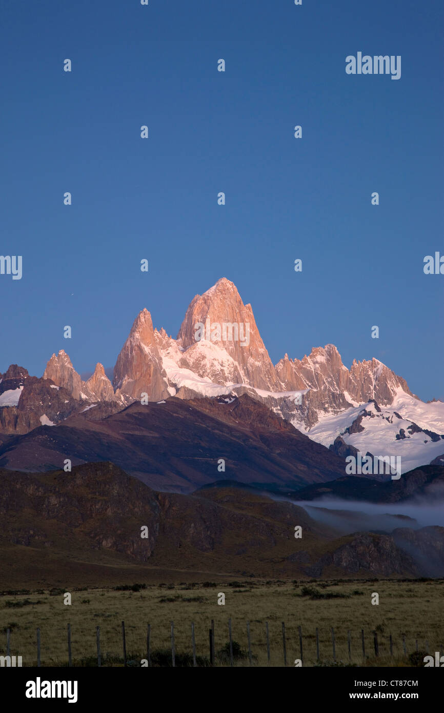 Andean mountain range hi-res stock photography and images - Alamy