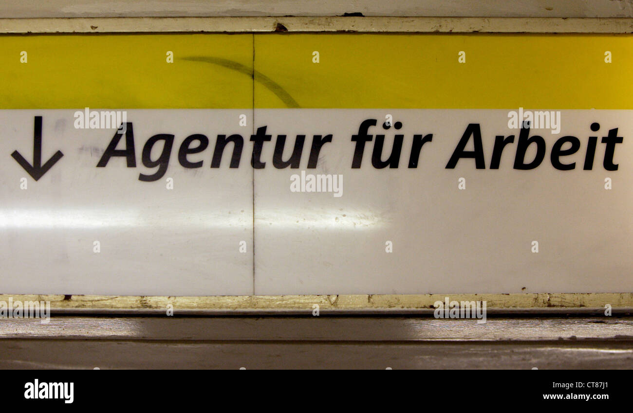 Guide to Employment Agency Stock Photo Alamy