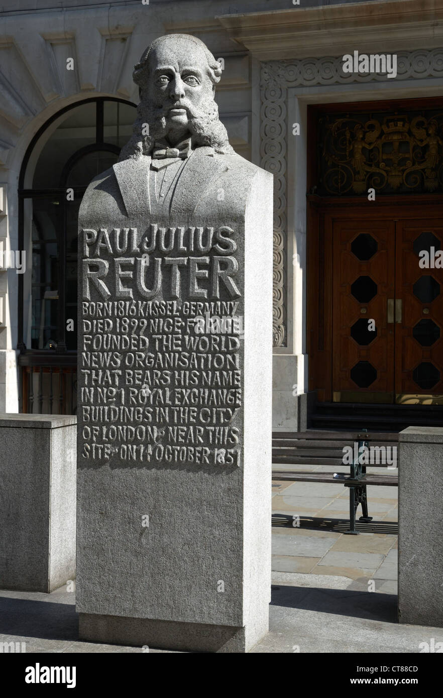 London - Bust of Company Registration DERS Paul Julius Reuter Stock Photo