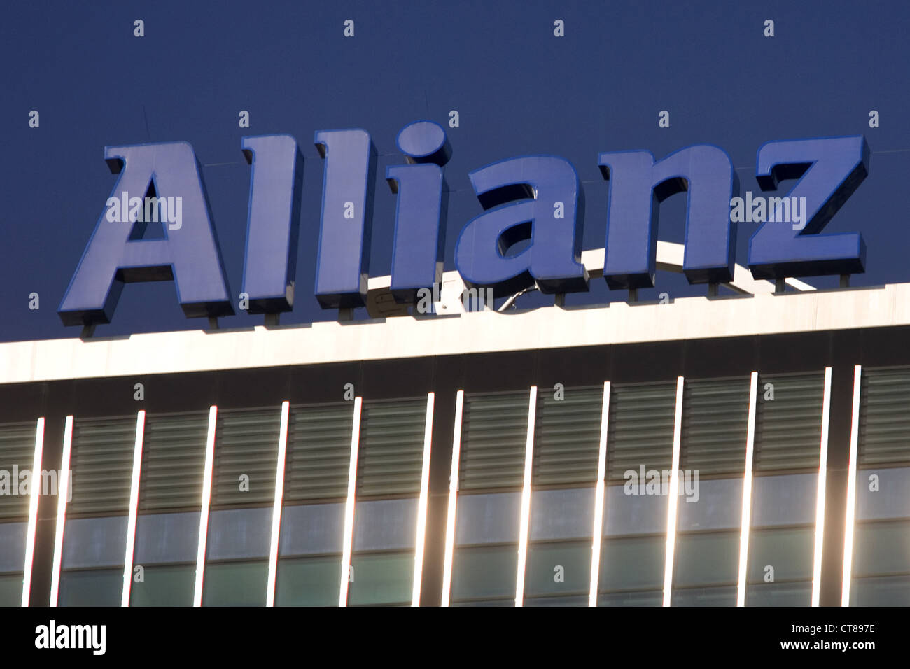 Allianz insurance company hi res stock photography and images Alamy