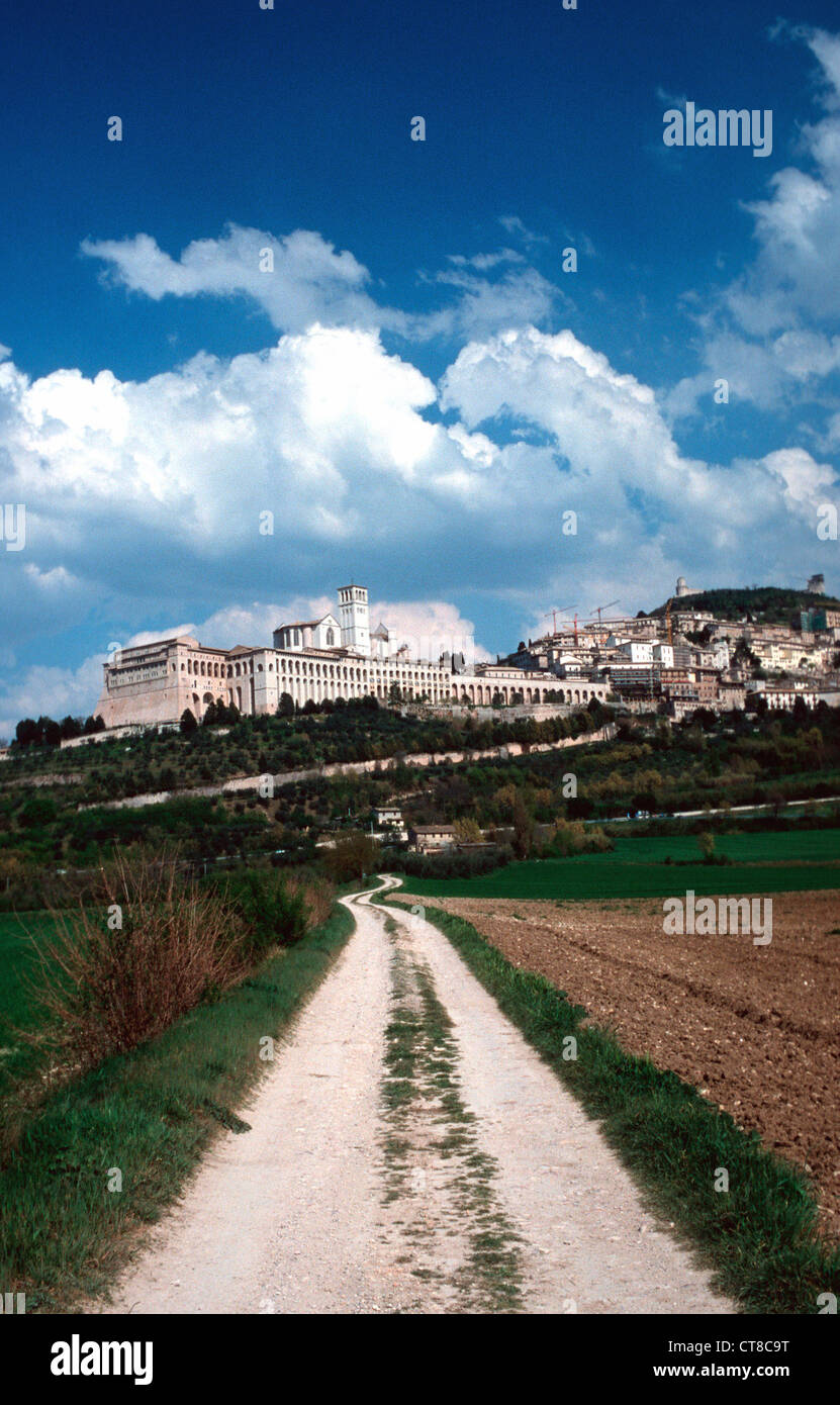 View of the monastery of San Francesco in Assisi Stock Photo - Alamy
