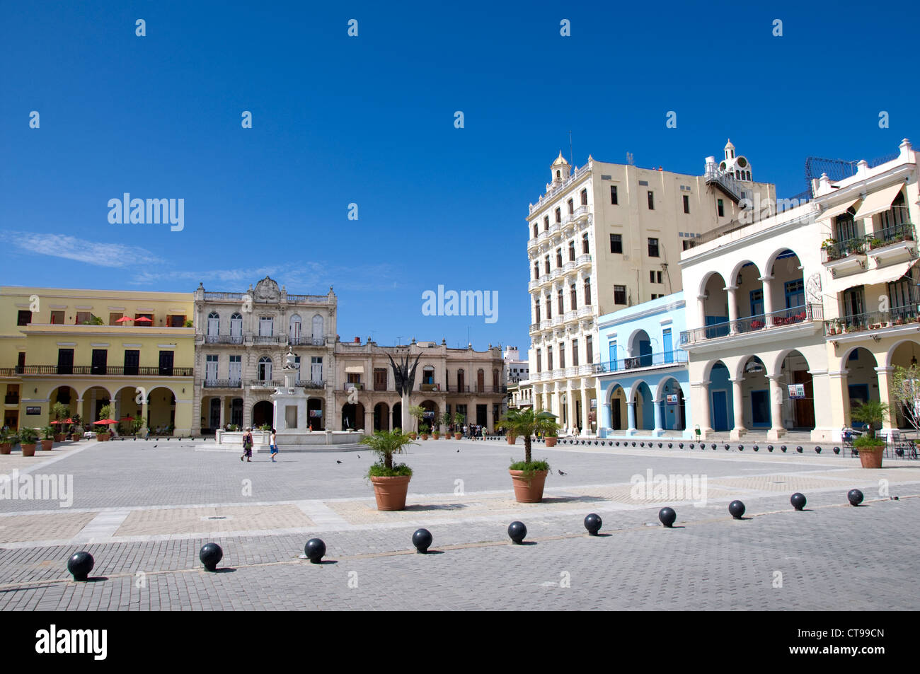 Plaza Vieja, La Havana, Cuba Stock Photo