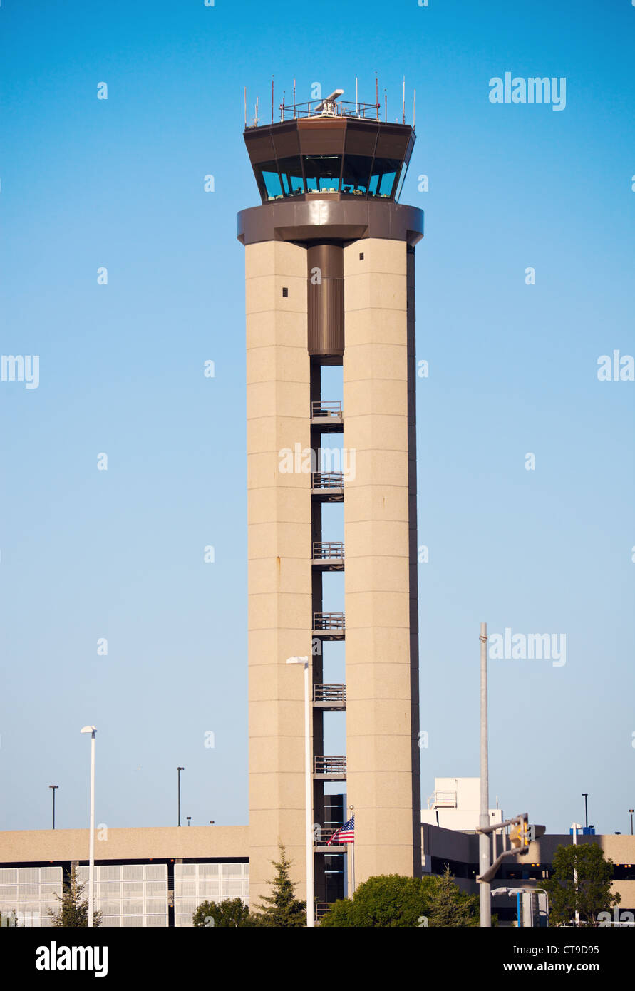 Milwaukee airport hires stock photography and images Alamy