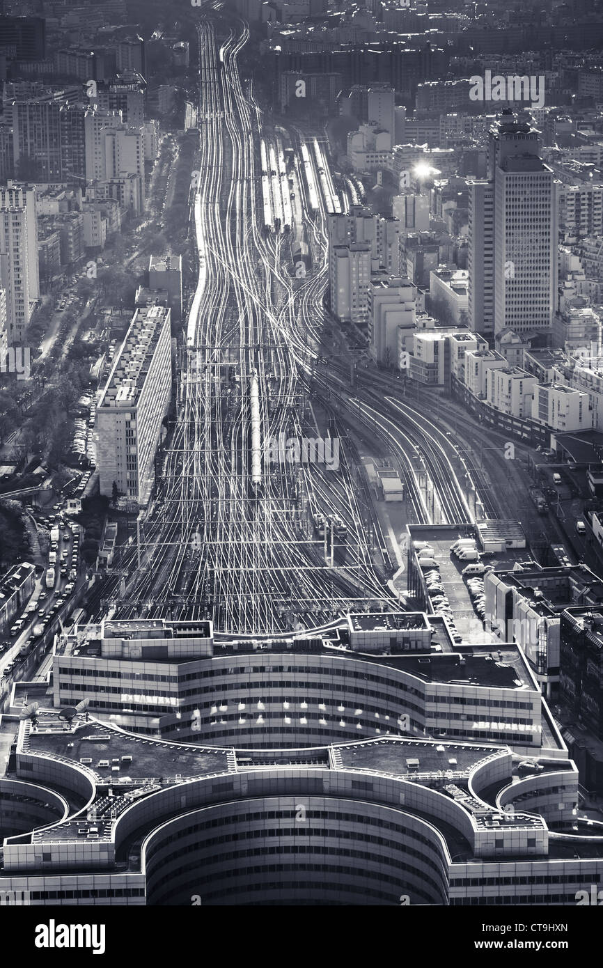 Gare montparnasse building hires stock photography and images Alamy