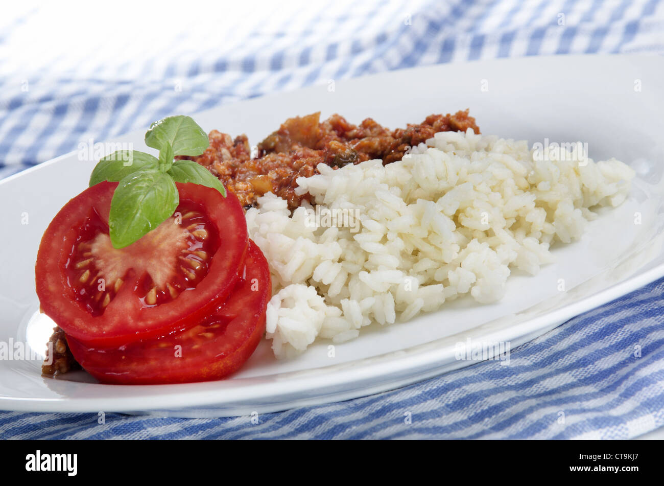 Photo inspiration: Fresh Look at Long Grain Rice With Minced Meat Basil And Tomato Stock
