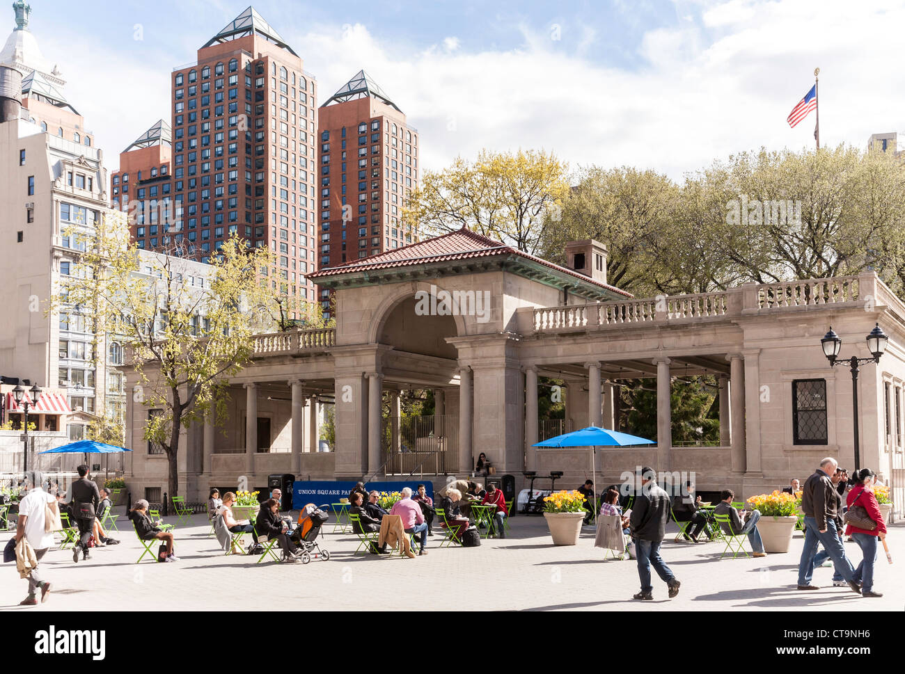 Union Square Park, Plaza and Pavilion (Bandshell), NYC Stock Photo Alamy