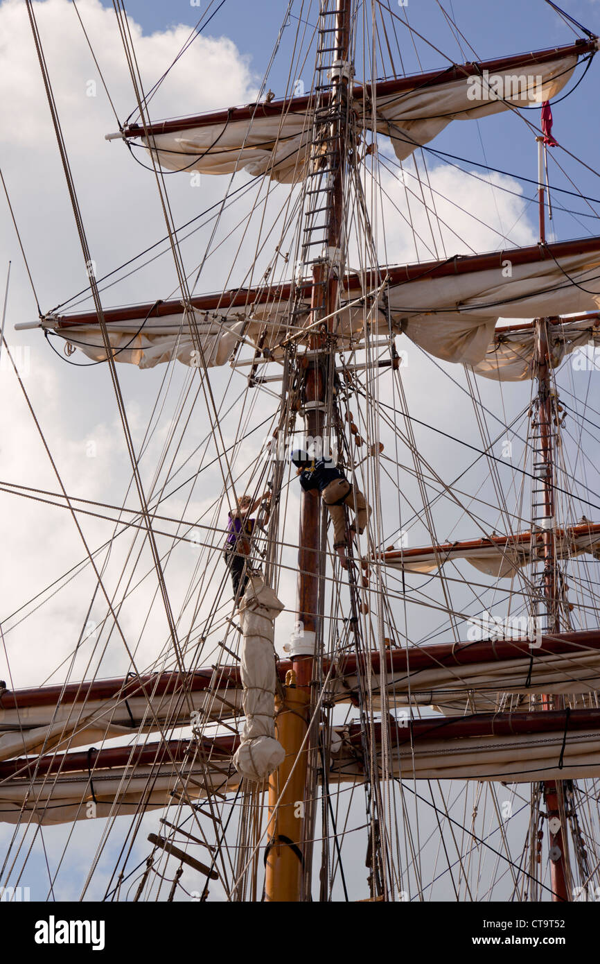 Tall ships race st malo hi-res stock photography and images - Alamy