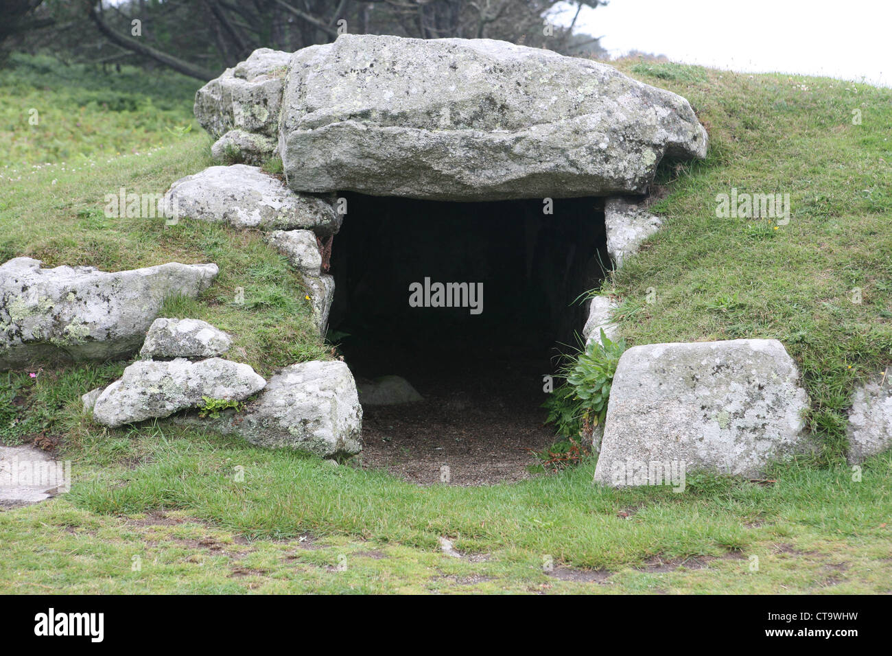 15th C BC Pre-historic chambered tomb at Innisidgen St Mary's Scilly Isles Isles of Scilly Cornwall England UK Great Britain GB Stock Photo