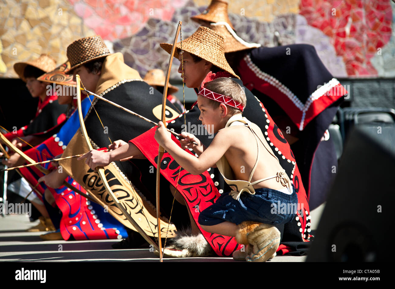 Native american hunting hires stock photography and images Alamy
