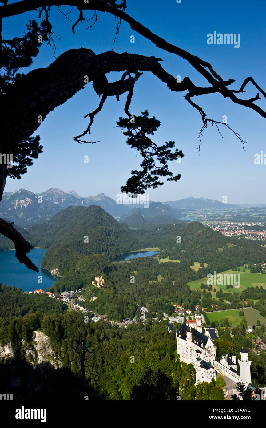 View to Neuschwanstein Castle and Hohenschwangau Castle, Schwangau near Fuessen, Allgaeu, Bavaria, Germany Stock Photo