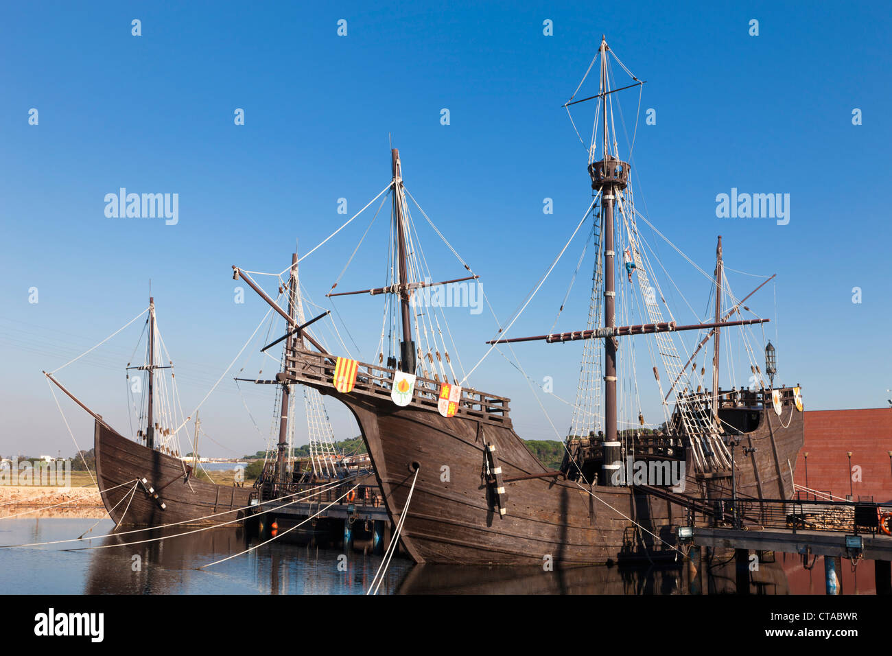 Replicas of ships Columbus sailed to the Americas in at the Wharf of the Caravels, Palos de la Frontera, Spain Stock Photo